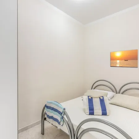 Rosa Blu 1p - Myho Casa Torre Canne